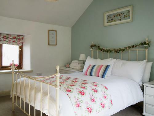 Acorn Cottage