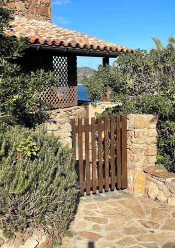 Apartamento San Teodoro Punta Est Ampio Trilocale Vista Mare