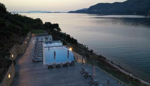 Blue Bay Apartments