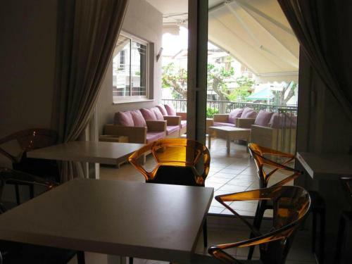 Aparthotel Alexandros