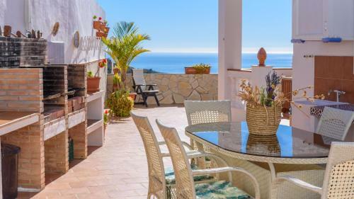 Villa Casa Los Pinos Torrox By Ruralidays