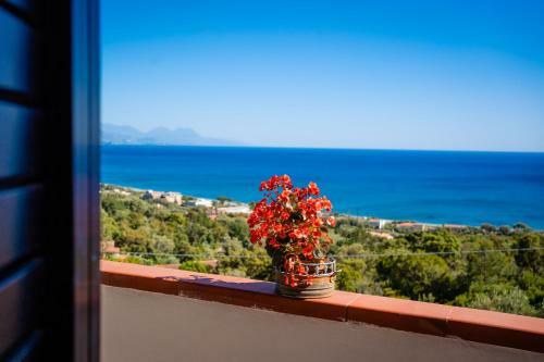 Hostal Chiaro Di Luna