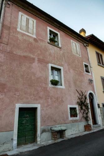 La Casa Rosa