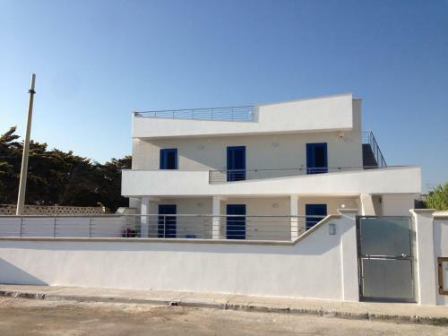 Eolo Apartments