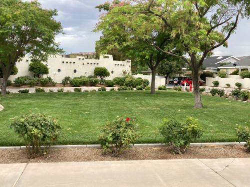 Hotel Amira Vacation Resort