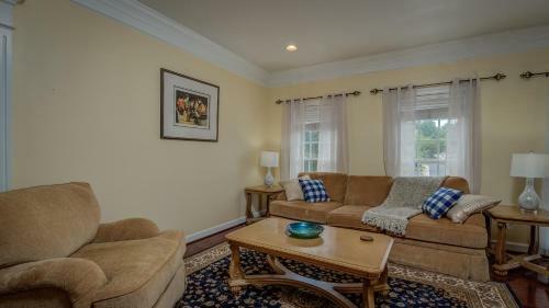 Villa Great Location With 2 King Beds 2 Queen Beds
