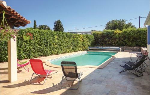 Two-bedroom Holiday Home In Montagnac