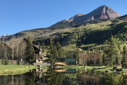 Cascade Village 352