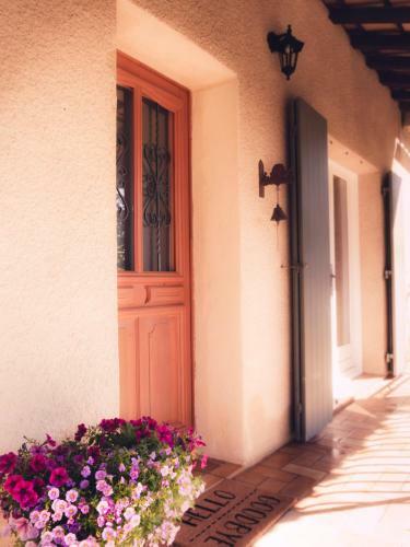 Bed & Breakfast Mas De La Croix - Chambres D'h�tes