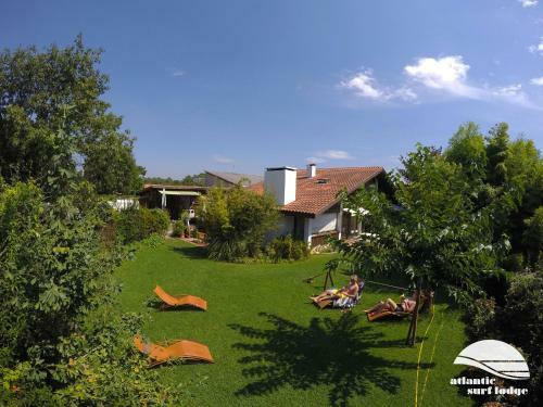 Albergue Atlantic Surf Lodge