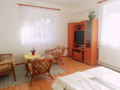 Apartamento �gi Vend�gh�z
