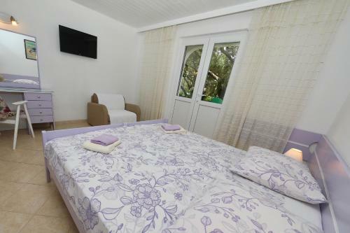 Hostal Ribi?i? Guesthouse