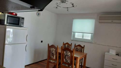 Hostal Apartman Zahira
