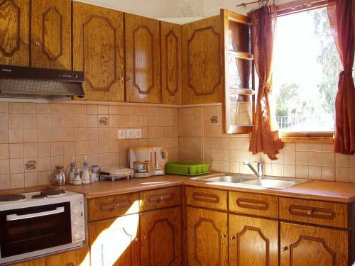Elpidas Holiday House