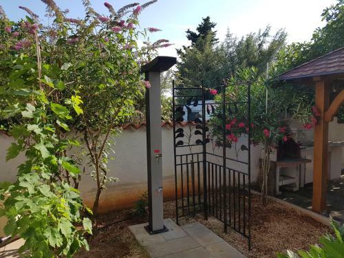 Holiday Home Smokvin Hlad