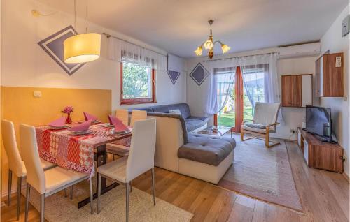 Stunning Home In Medulin With Wifi And 3 Bedrooms