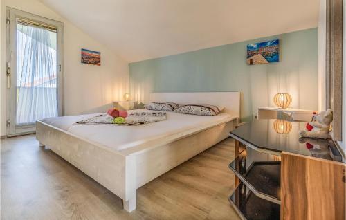Stunning Home In Medulin With Wifi And 3 Bedrooms
