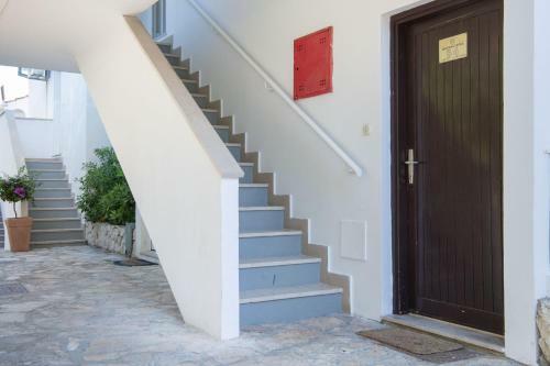 Lavica Seaside Apartments, Podstrana