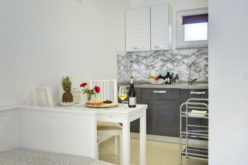 Diegos Apartments