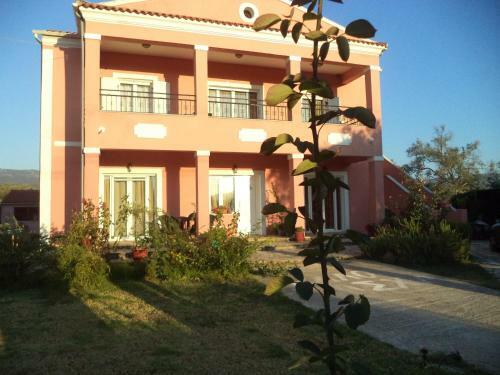 Apartamento Karoubis Studio