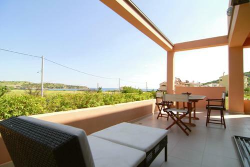 Beach House At Sounio