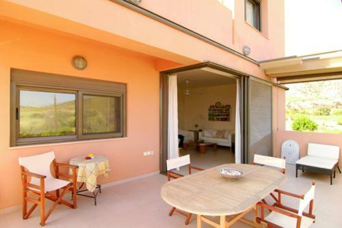 Beach House At Sounio
