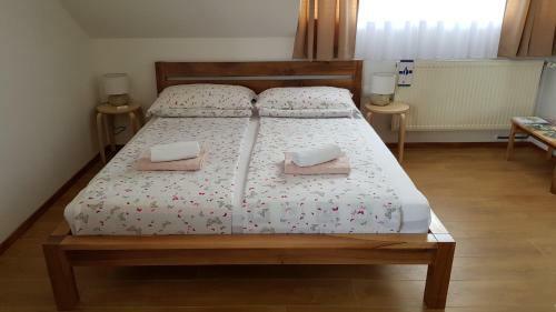 Hostal Apartments & Room Lucas