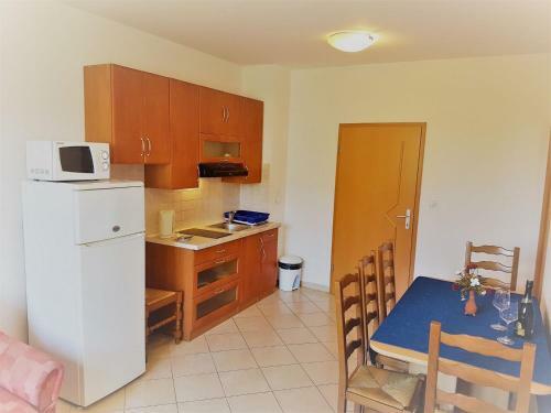 Apartments Vrtlici