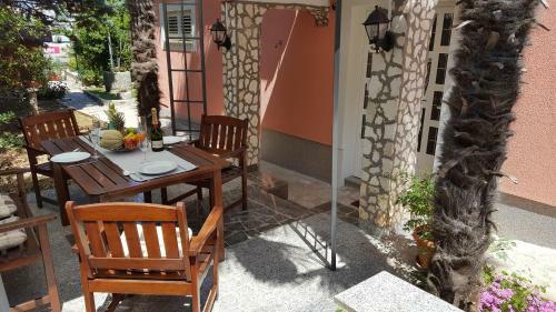 Hostal Apartment & Rooms Graciela