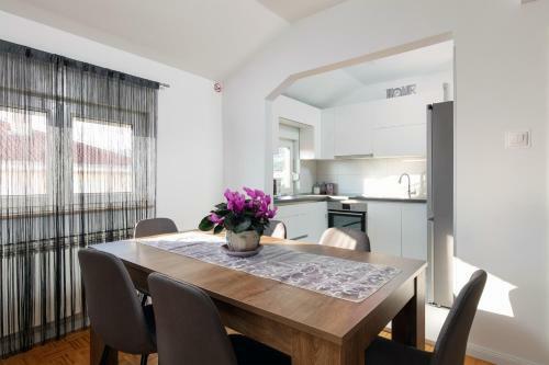 Apartment Panorama