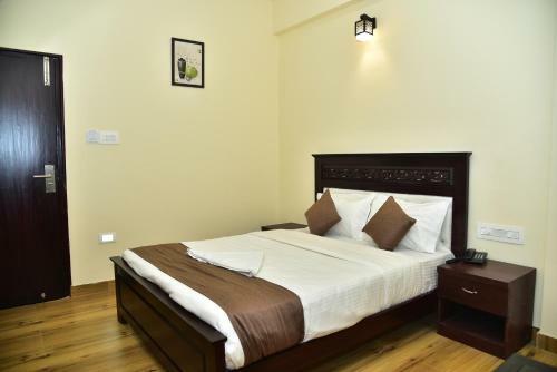 Hotel Adh Sak Royal Residency