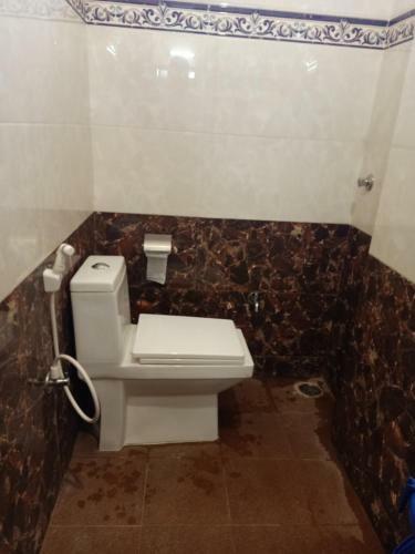 Hotel Adh Sak Royal Residency