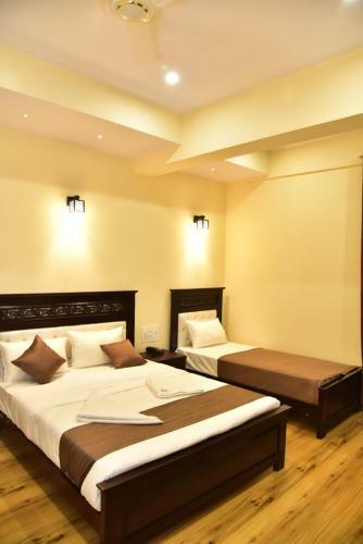 Hotel Adh Sak Royal Residency