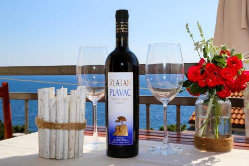 Matea Apartments Milna