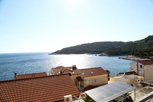 Matea Apartments Milna