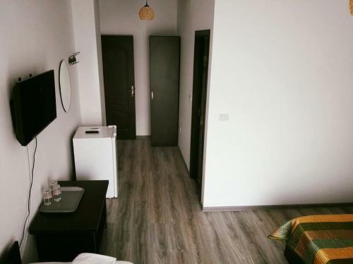 Hostal Pensiunea Smarald