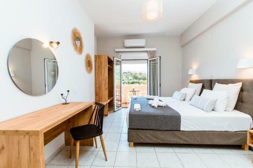 Koulouris Apartments & Studios