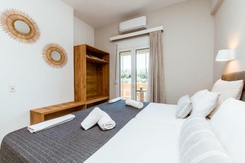 Koulouris Apartments & Studios