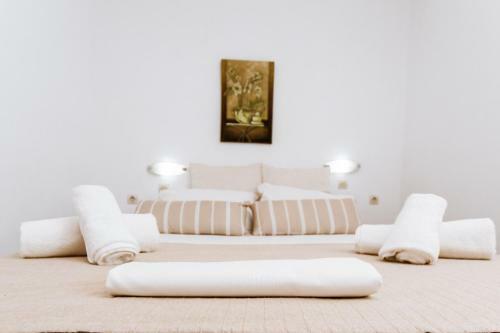 Koulouris Apartments & Studios