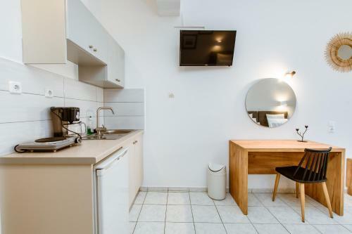 Koulouris Apartments & Studios