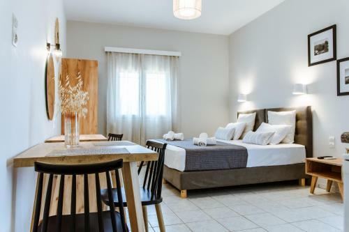 Koulouris Apartments & Studios