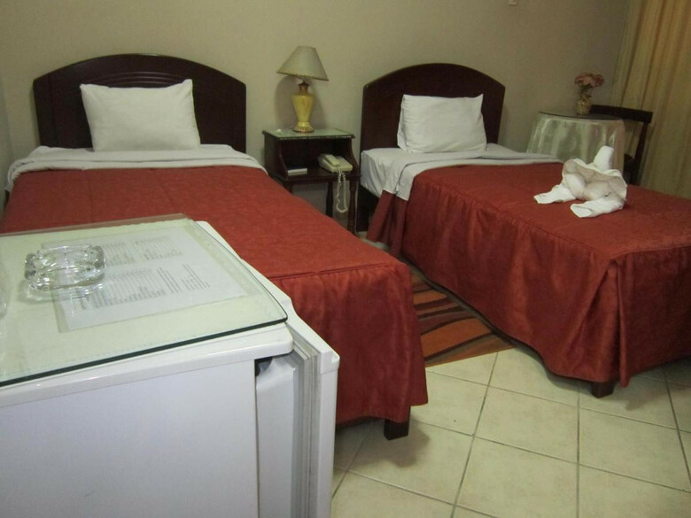 Suite Plaza Hotel Residencial