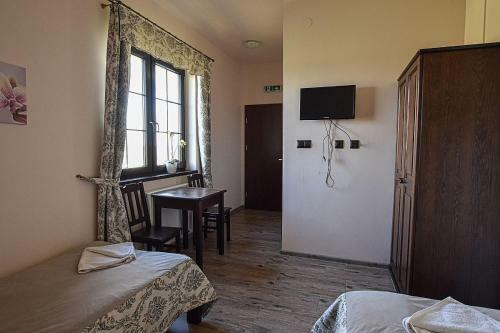 Bed & Breakfast O?rodek Bia?y Lew