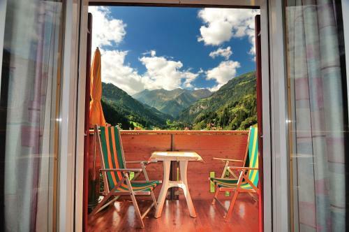 Hotel Pension Alpenhof