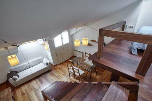 Apartamento Atico Con Chimenea