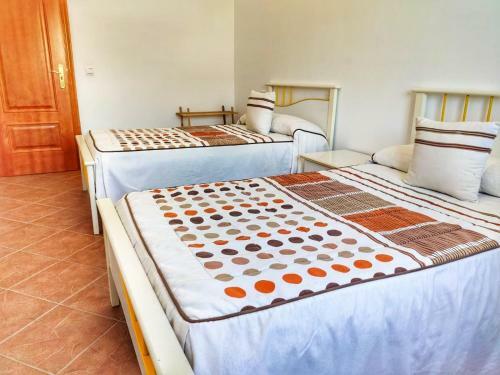 Casa Amplia Con Terraza En La Vi�uela