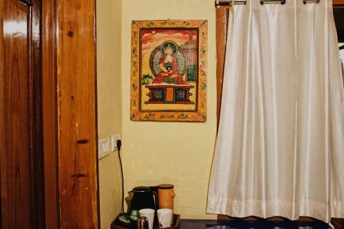 Lodge Shantiniketan Mountain Home