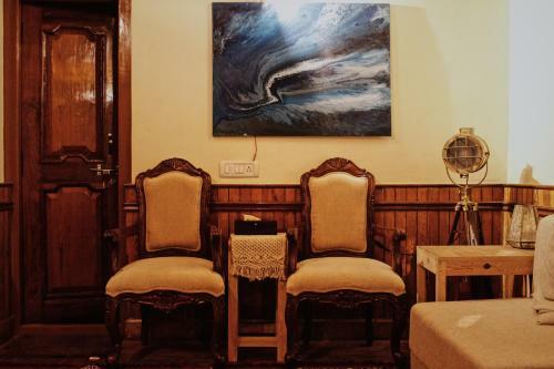 Lodge Shantiniketan Mountain Home