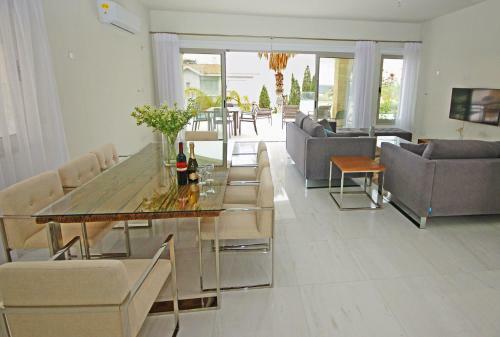 Villa Resitour - Coral Bay