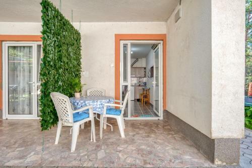 Hostal Radevic Apartments